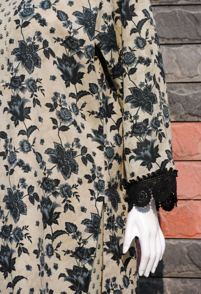Khaddar by Farah